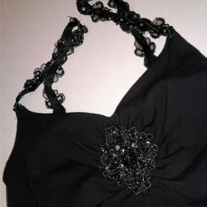 Cache black beaded straps top NWT